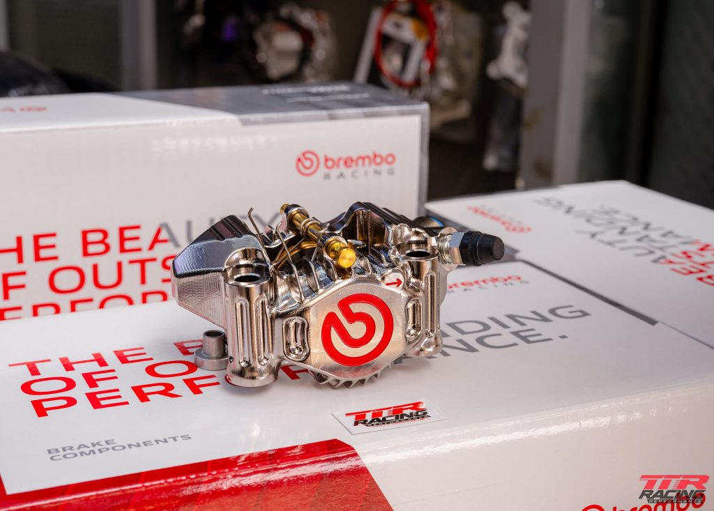 Heo dầu Brembo Italia Nickel Moto3 bên phải
