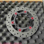 Dĩa Carbon Triforce 220 gắn mâm sau Yaz