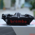 Brembo M4 Black chân 108mm