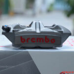 Brembo M4 Xám chân 108mm