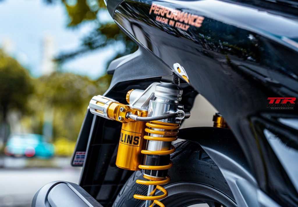 Giảm xóc sau Ohlins Thuỵ Điển kết hợp HPA dây thương hiệu TTx
