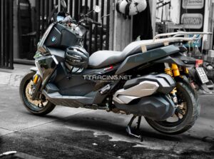 Xe tay ga BMW C400 độ phuộc sau Ohins tại Ohlins TTRacing Việt Nam
