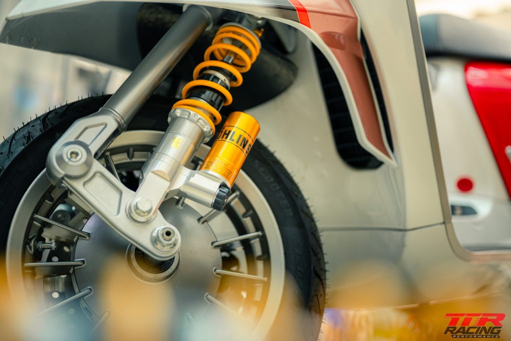 Lambretta 350 độ phuộc trước Ohlins LA342