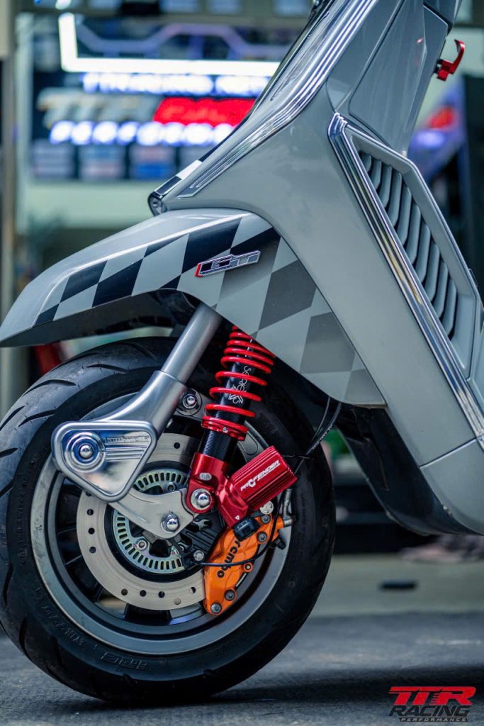 Pat heo dầu trước 4 pis treo Lambretta X300