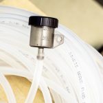 Gắn được các dòng bình dầu có kịch thước 5mm - 6mm như Bình Brembo, paramac ....