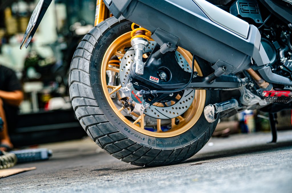 Hoàn thiện heo dầu sau Brembo Honda ADV 350 350i