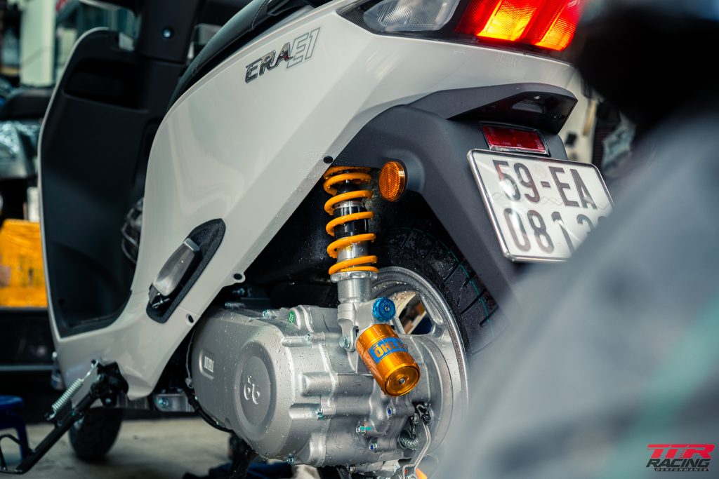 Phuộc sau Ohins xe điện Dat Bike Era